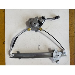 Front Left Electric Window Regulator With 2 Pins Motor for Mitsubishi Outlander ZE/ZF 02-06